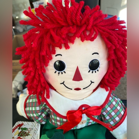 Raggedy Andy 18” Elf Shelf Christmas Holiday Doll Hasbro Applause NWT 2010 - Picture 2 of 11